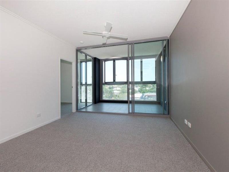 30601/2 Harbour Road, Hamilton QLD 4007