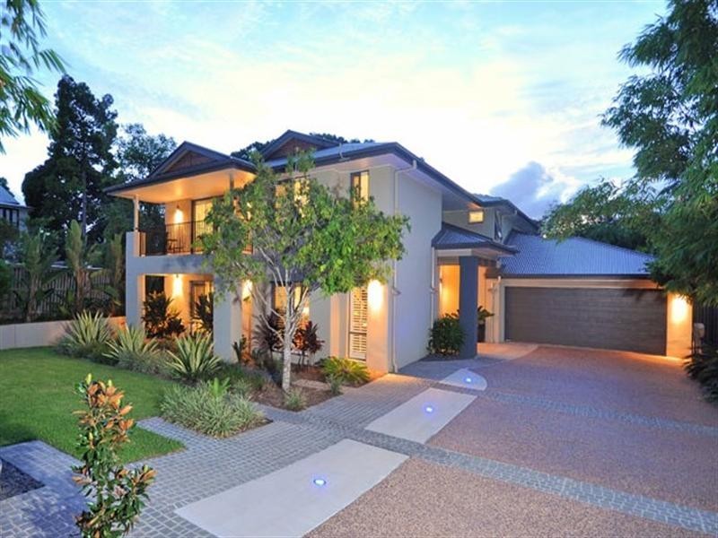 12 Blaikie Street, Hendra QLD 4011