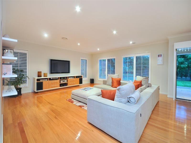 12 Blaikie Street, Hendra QLD 4011