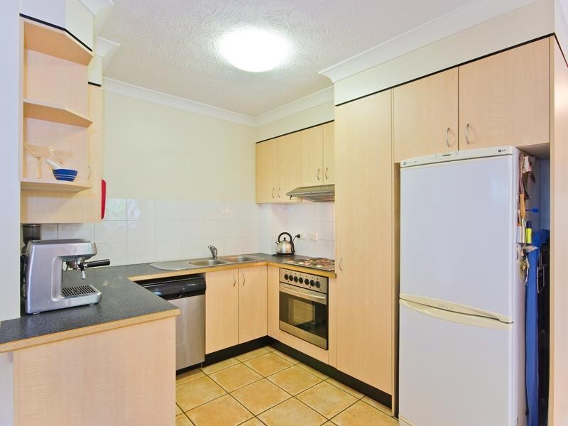 3/10 Widdop Street, Clayfield QLD 4011