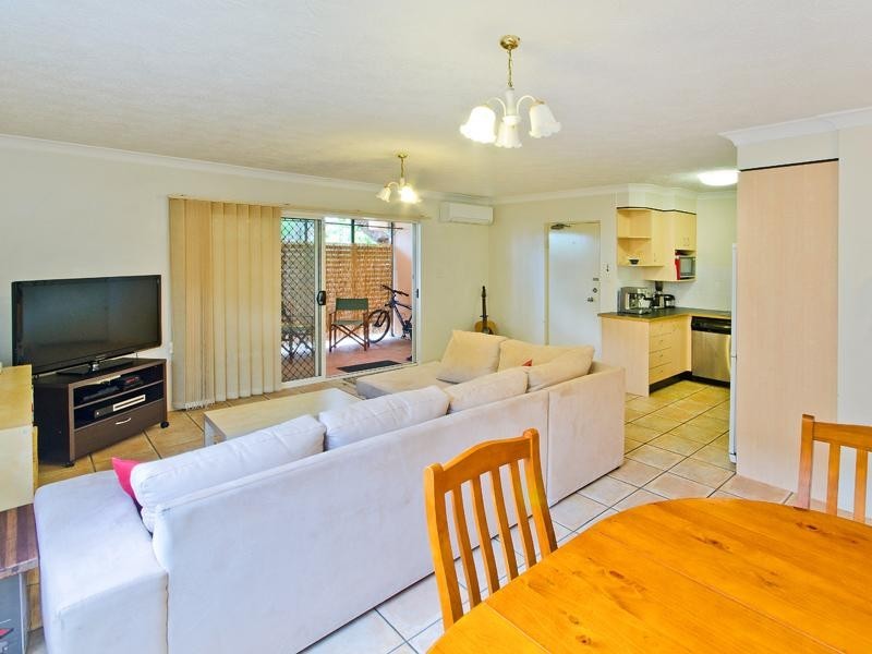 3/10 Widdop Street, Clayfield QLD 4011