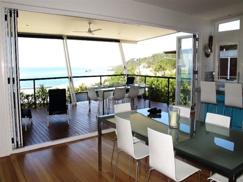 12 Trochus Place, Tangalooma QLD 4025