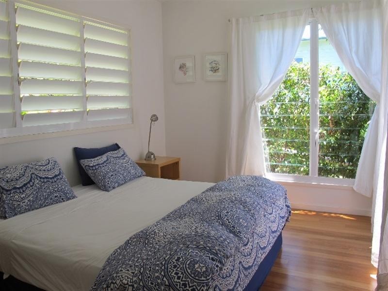 12 Trochus Place, Tangalooma QLD 4025