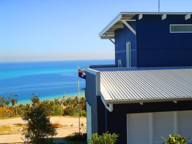 12 Trochus Place, Tangalooma QLD 4025