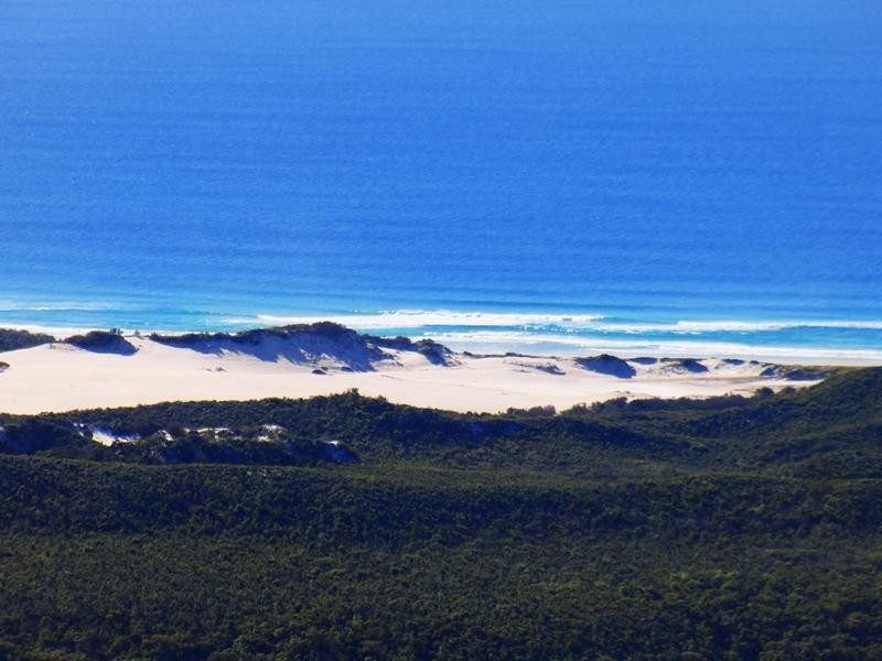 12 Trochus Place, Tangalooma QLD 4025