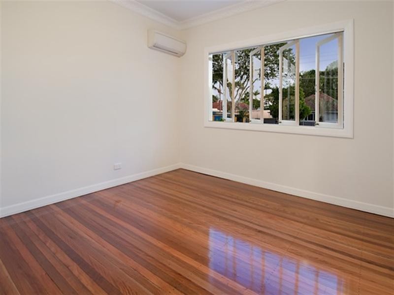 9 Flemington Street, Hendra QLD 4011