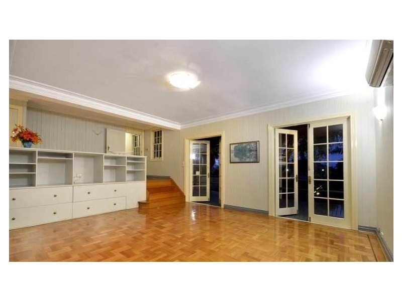 17 Tarranalma Avenue, Clayfield QLD 4011