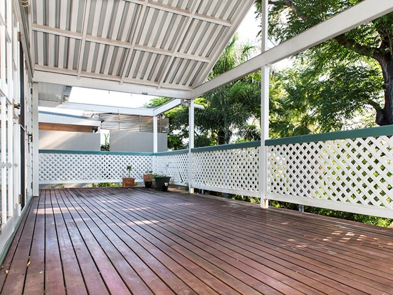 17 Tarranalma Avenue, Clayfield QLD 4011