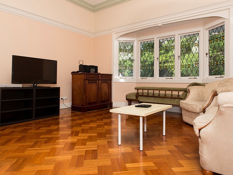 17 Tarranalma Avenue, Clayfield QLD 4011