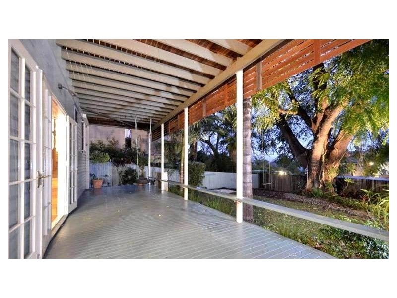 17 Tarranalma Avenue, Clayfield QLD 4011