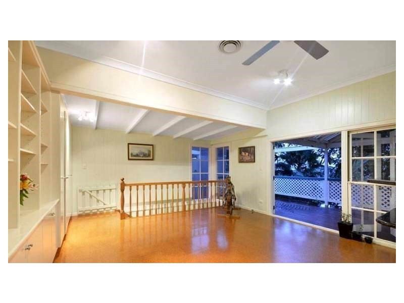 17 Tarranalma Avenue, Clayfield QLD 4011