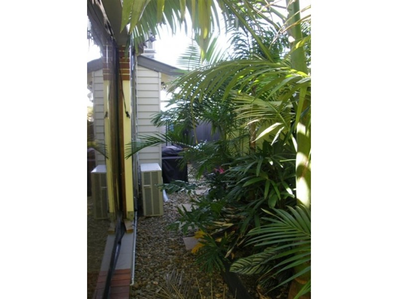 2/20 Figgis Street, Kedron QLD 4031