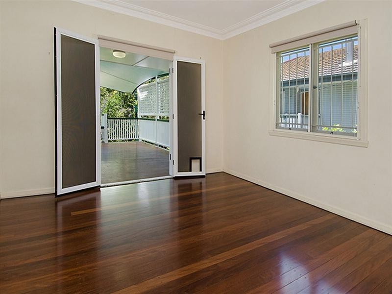 26 Weatherhead Avenue, Ashgrove QLD 4060