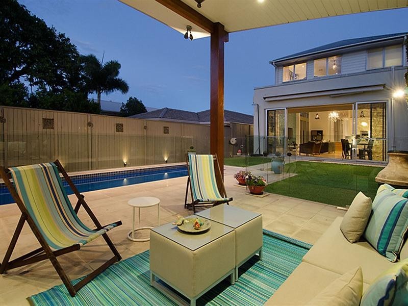 8A Doncaster Street, Hendra QLD 4011