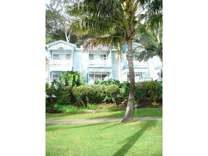 13 Beach Road, Tangalooma QLD 4025