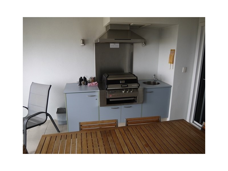 2/11 Beach Walk, Tangalooma QLD 4025