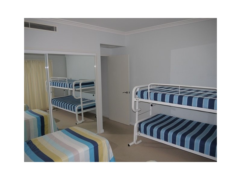 2/11 Beach Walk, Tangalooma QLD 4025