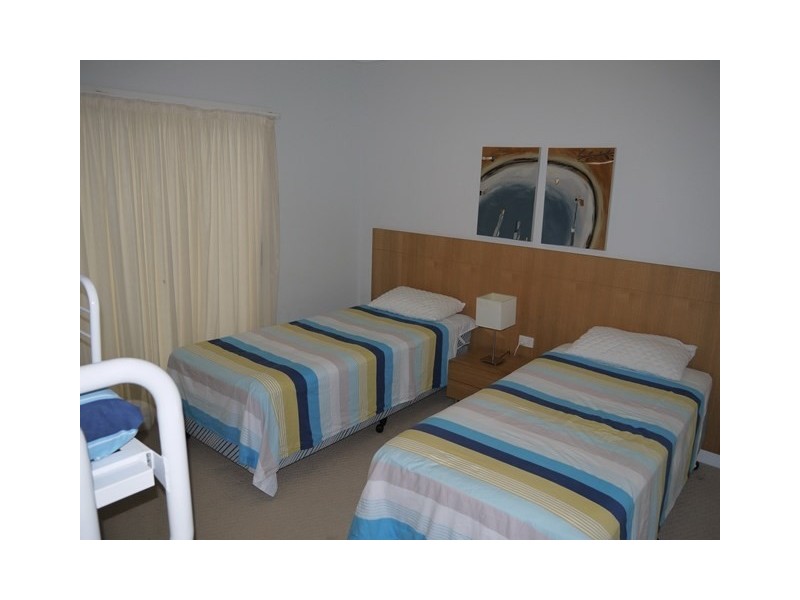 2/11 Beach Walk, Tangalooma QLD 4025