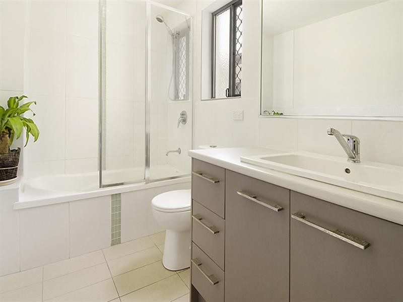 9/25 Kuran Street, Chermside QLD 4032