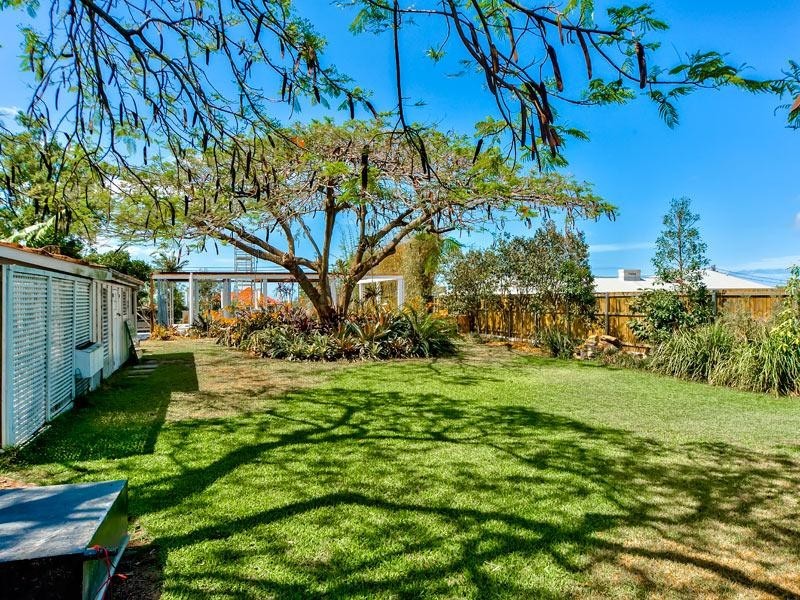 15 Highclere Street, Clayfield QLD 4011