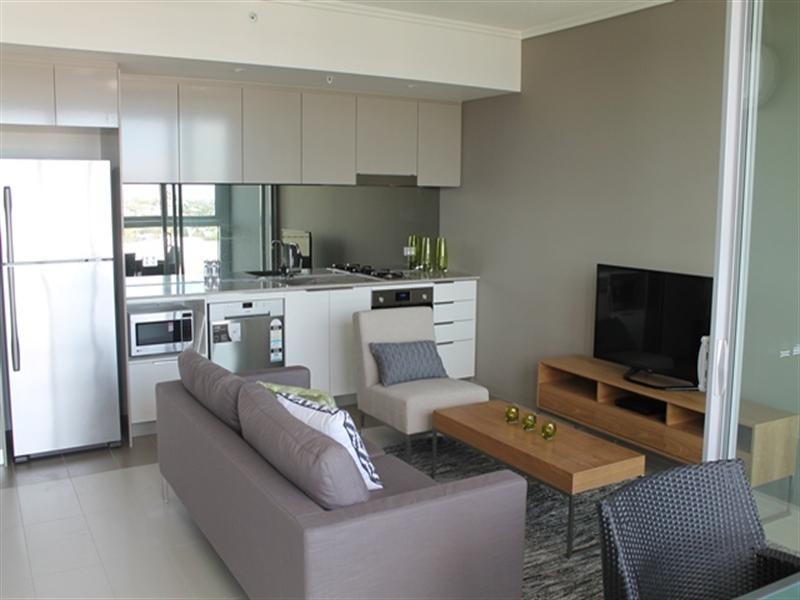 31010/2 Harbour Road, Hamilton QLD 4007