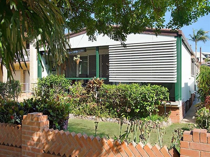 31 Thurecht Parade, Scarborough QLD 4020