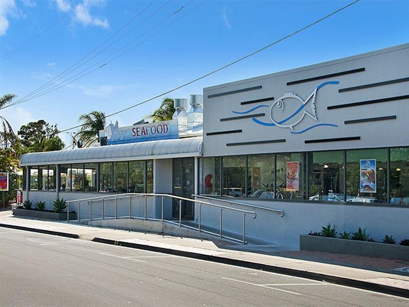 31 Thurecht Parade, Scarborough QLD 4020