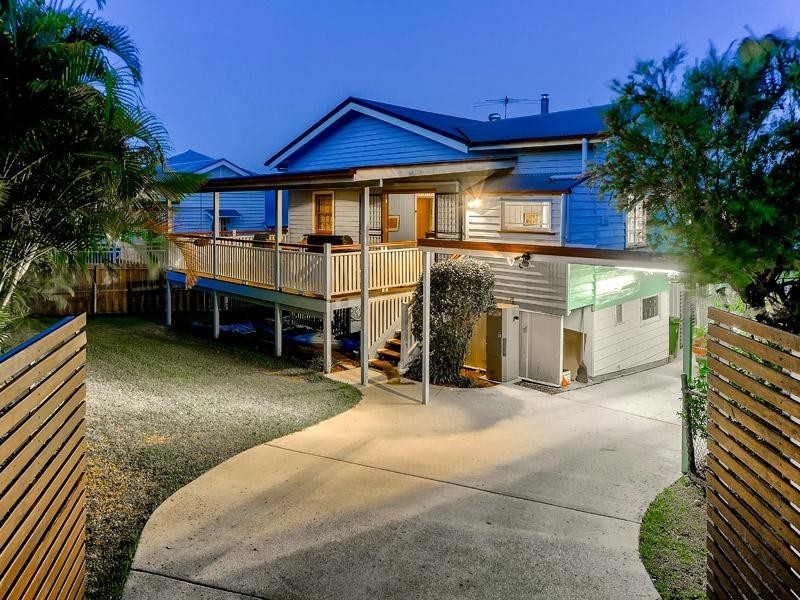 38 Gilbert Road, Windsor QLD 4030