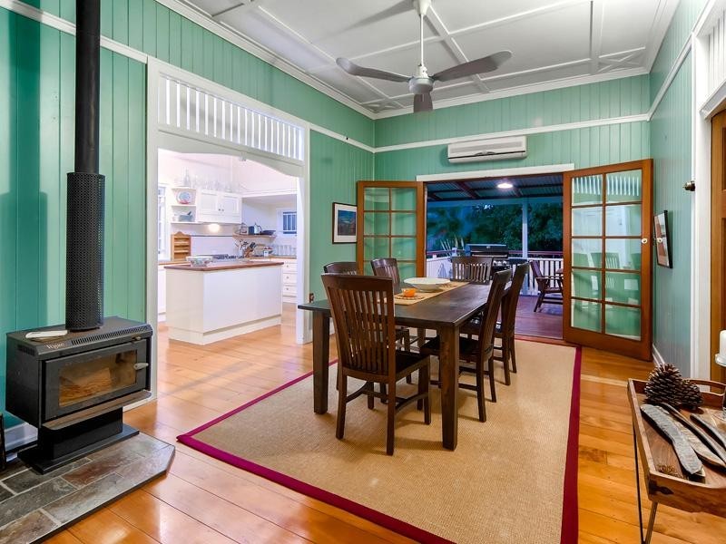 38 Gilbert Road, Windsor QLD 4030