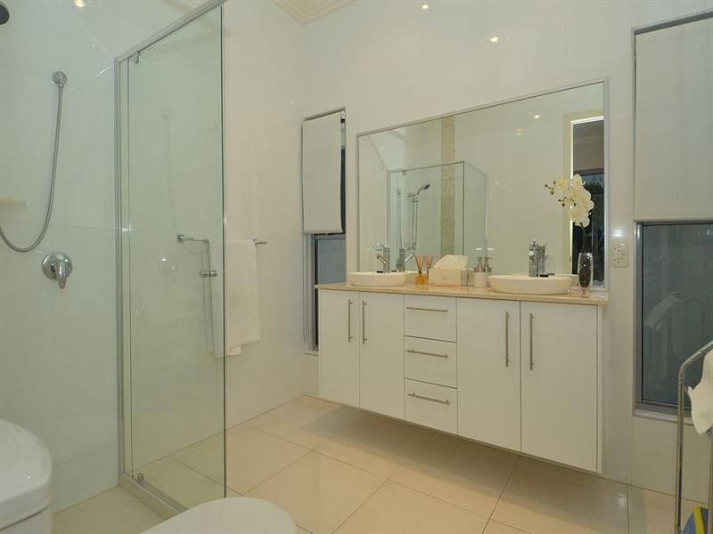 59 Liverpool Road, Clayfield QLD 4011