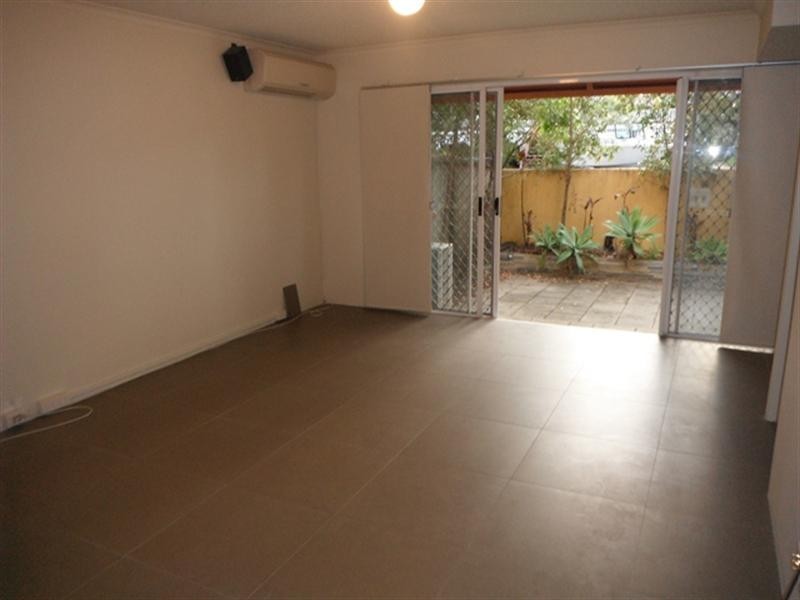 4/52 Hows Road, Nundah QLD 4012