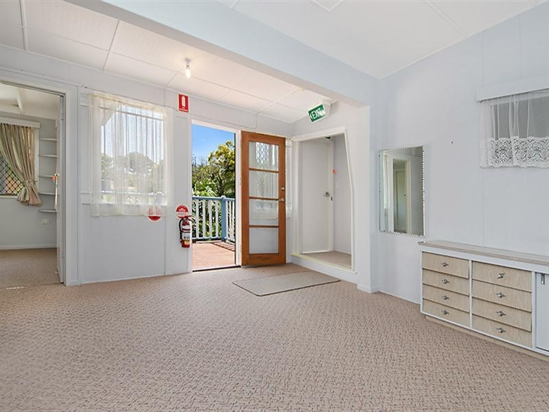 46 Sunnyside Road, Scarborough QLD 4020