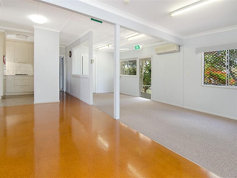 46 Sunnyside Road, Scarborough QLD 4020