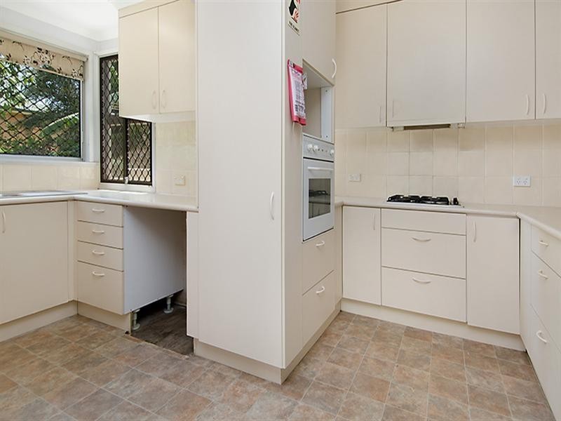 46 Sunnyside Road, Scarborough QLD 4020