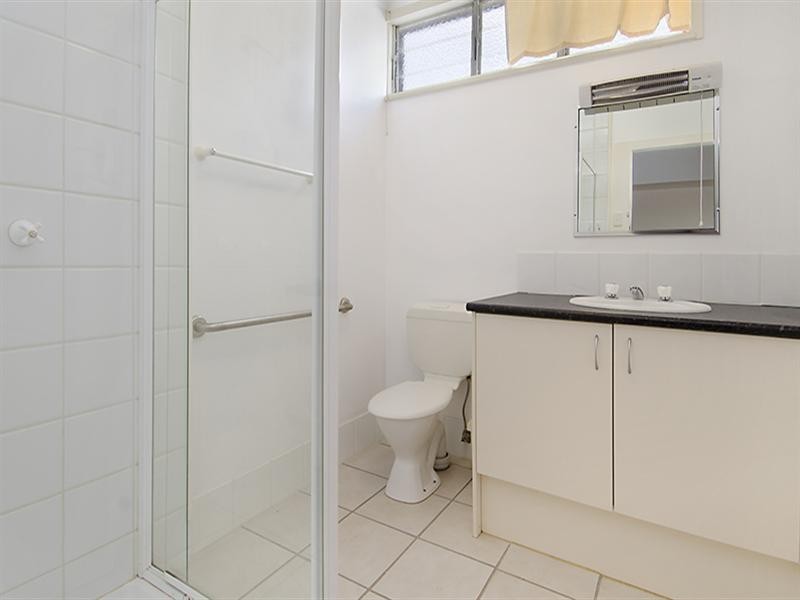 46 Sunnyside Road, Scarborough QLD 4020