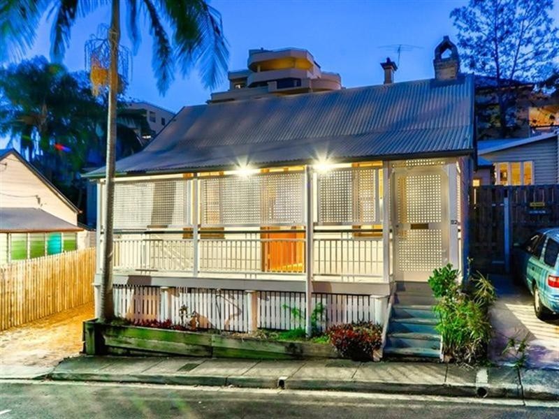112 Bradley Street, Spring Hill QLD 4000