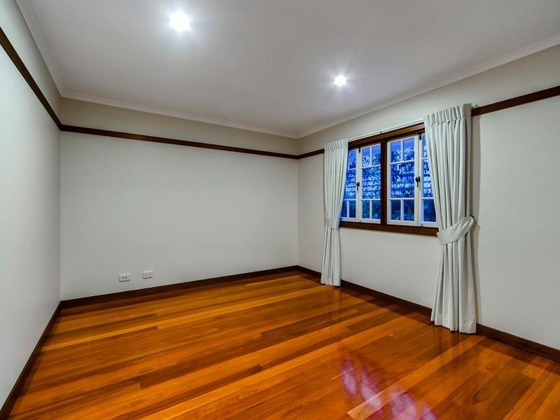 77 Wesley Street, Lutwyche QLD 4030