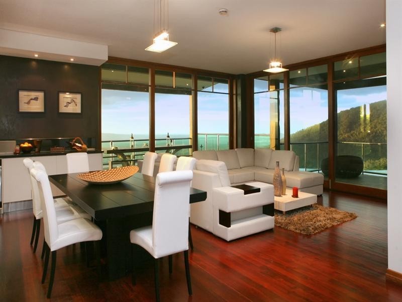 948 Mt Nebo Road, Jollys Lookout QLD 4520