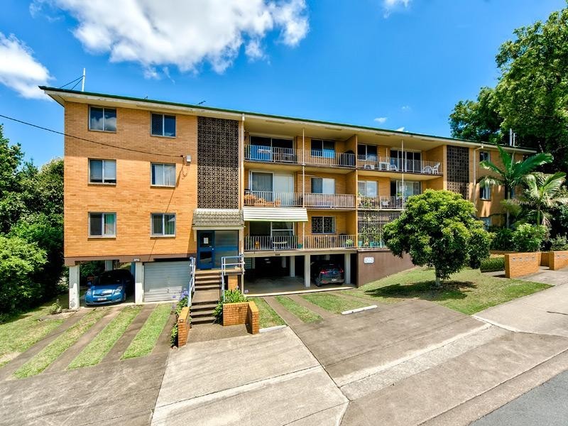 2/28 Riverview Terrace, Hamilton QLD 4007