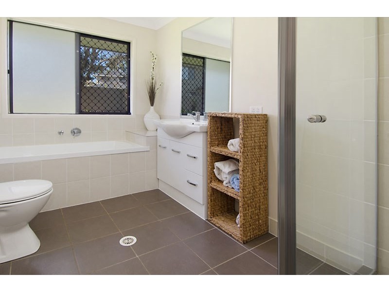 369 Nudgee Road, Hendra QLD 4011