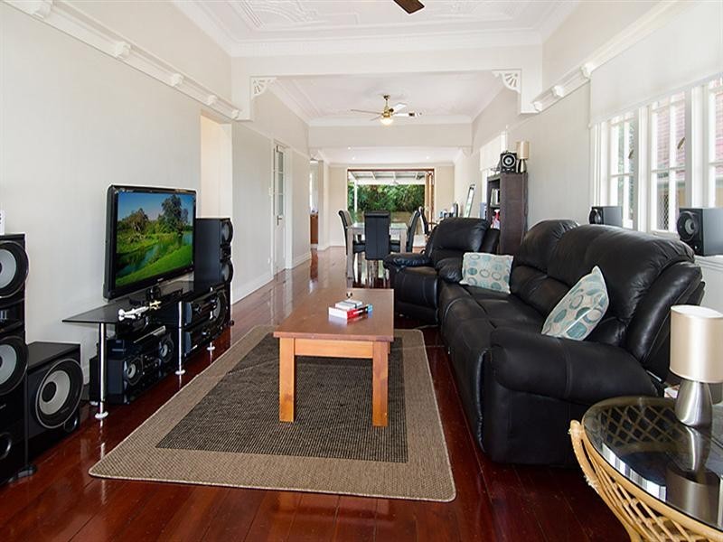 96 Reeve Street, Clayfield QLD 4011