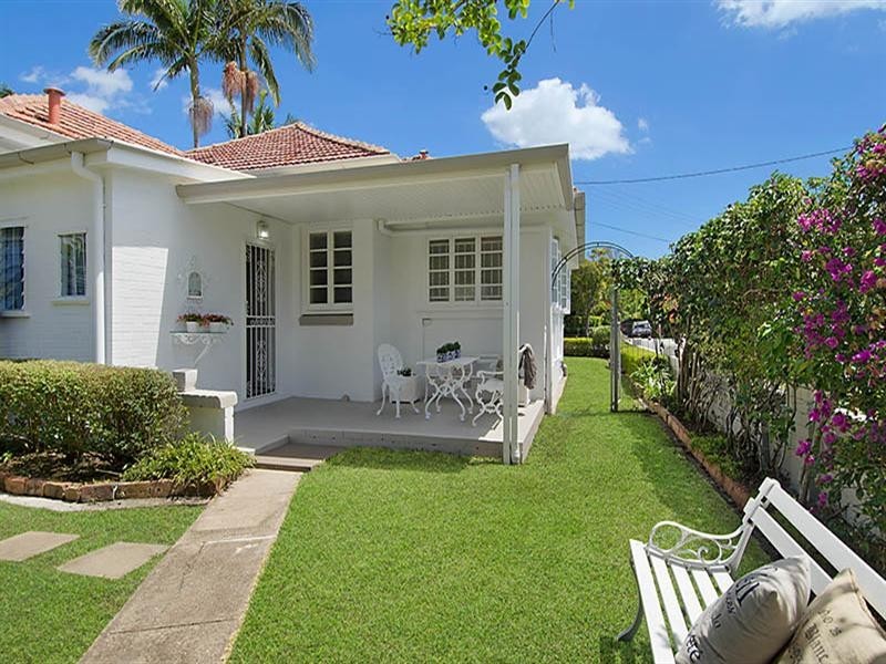 112 Nelson Street, Wooloowin QLD 4030