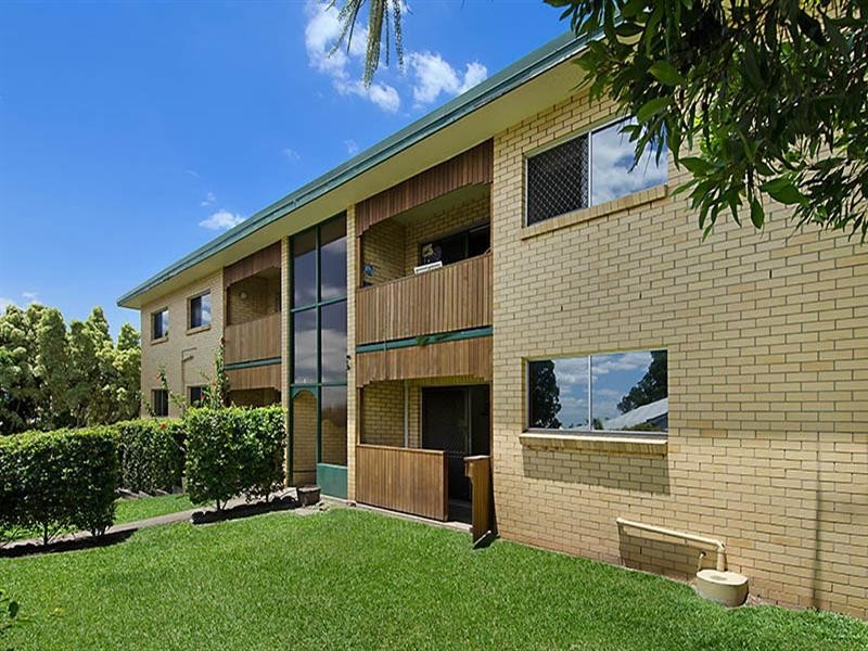 2/9 Kedron Street, Wooloowin QLD 4030