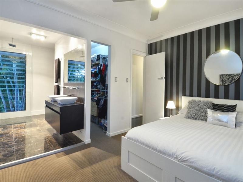 9 Taabinga Street, Wavell Heights QLD 4012