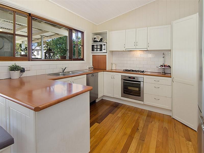 12 Lydia Street, Wooloowin QLD 4030