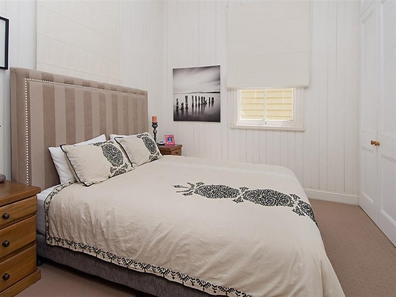 12 Lydia Street, Wooloowin QLD 4030