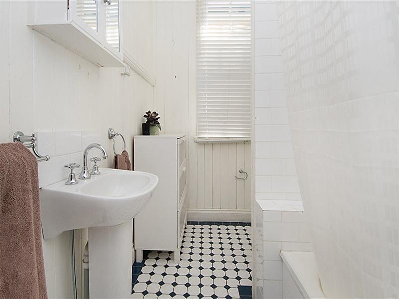 12 Lydia Street, Wooloowin QLD 4030