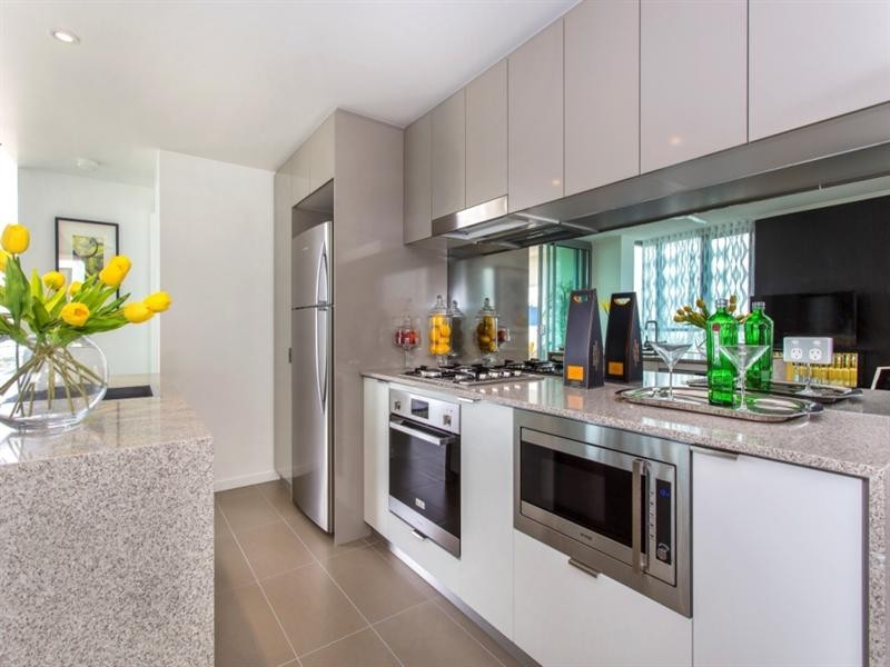 31107/2 Harbour Road, Hamilton QLD 4007