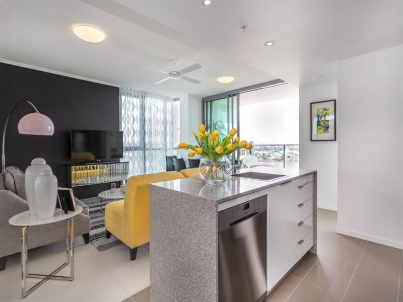 31107/2 Harbour Road, Hamilton QLD 4007