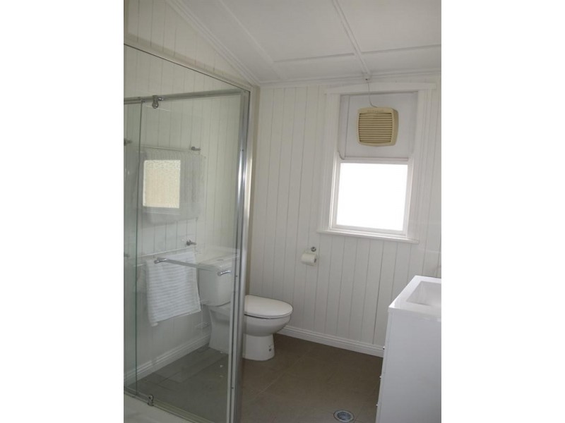 118 Flower Street, Northgate QLD 4013